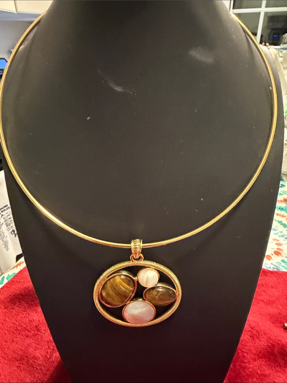 Joan Rivers Gold Tone Pendant Necklace with genuine Tiger Eye Stones and pearl